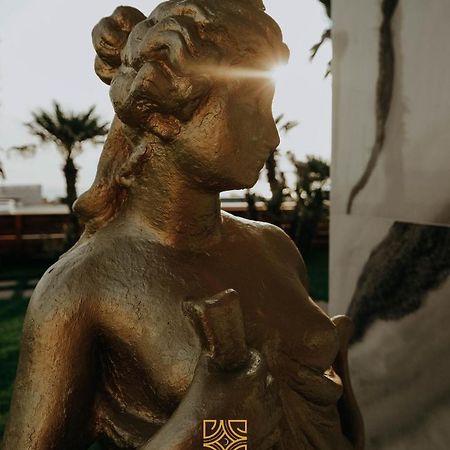 Moonluxuryresort 里克拉 外观 照片
