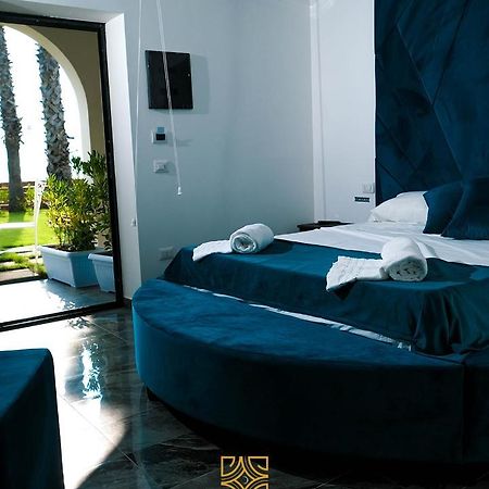 Moonluxuryresort 里克拉 外观 照片