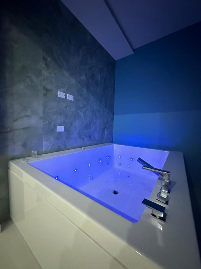 Moonluxuryresort 里克拉 外观 照片